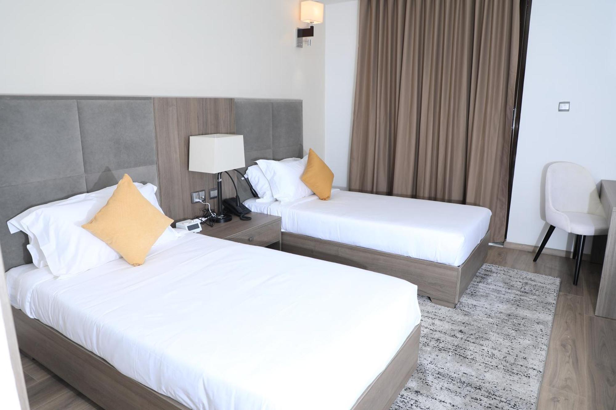 Th Bonroyal Hotel Аддис-Абеба Экстерьер фото